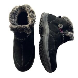 Easy Spirit Sleigh Ride Suede Winter Boots Faux Fur Lined Slip On Size 8.5